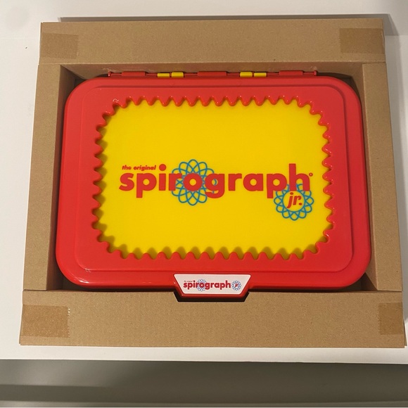 Original Spirograph design Spirograph Jr.
Jumbo Sized GearsArts and Craft Design - Picture 2 of 8